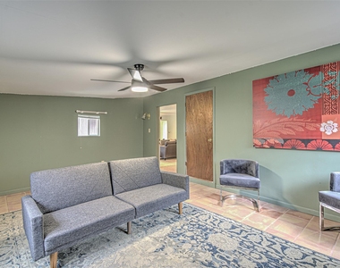 5304 Bedford St - Photo Thumbnail 13