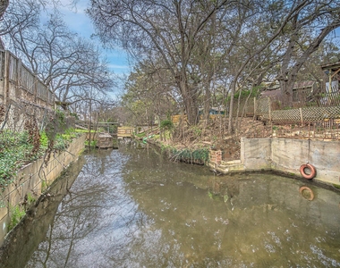 5304 Bedford St - Photo Thumbnail 30