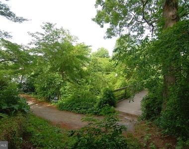 18722 Walkers Choice Road - Photo Thumbnail 26