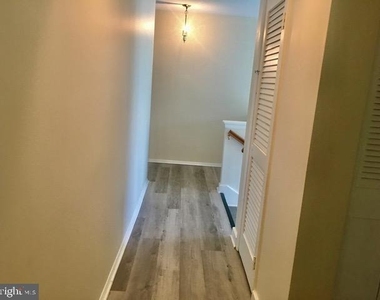 18730 Walkers Choice Road - Photo Thumbnail 20