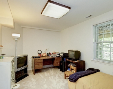 13 Avalon Court - Photo Thumbnail 29