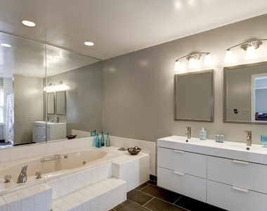 13 Avalon Court - Photo Thumbnail 22