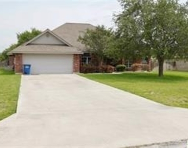 1482 Savannah Pr - Photo Thumbnail 1