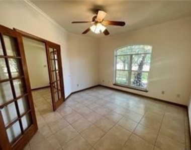 1482 Savannah Pr - Photo Thumbnail 5
