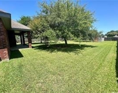 1482 Savannah Pr - Photo Thumbnail 25