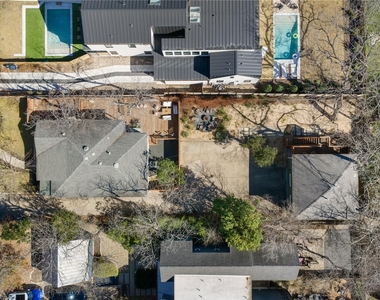 2109 Brackenridge St - Photo Thumbnail 36