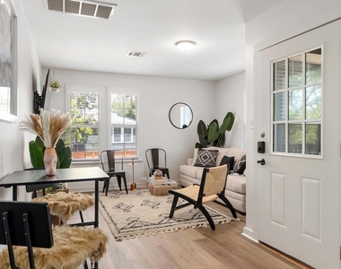 2109 Brackenridge St - Photo Thumbnail 23