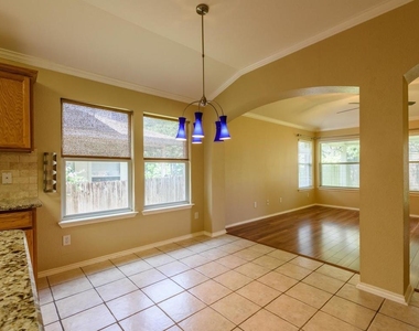 14616 Springs Edge Dr - Photo Thumbnail 11