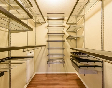 14616 Springs Edge Dr - Photo Thumbnail 18