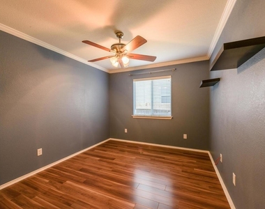 14616 Springs Edge Dr - Photo Thumbnail 19
