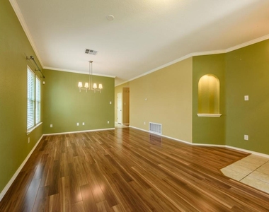 14616 Springs Edge Dr - Photo Thumbnail 2