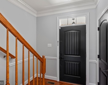 5790 Hunt Club Road - Photo Thumbnail 12
