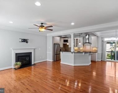 5790 Hunt Club Road - Photo Thumbnail 14