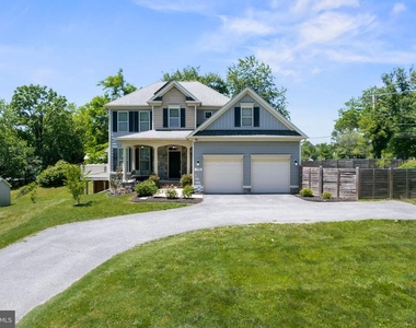 5790 Hunt Club Road - Photo Thumbnail 4