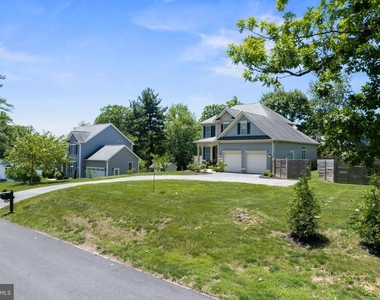 5790 Hunt Club Road - Photo Thumbnail 9
