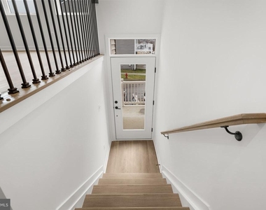 1631 Blacksmith Way - Photo Thumbnail 3