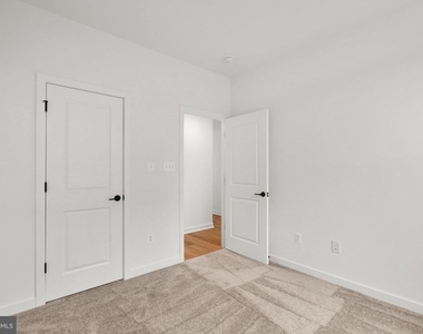 1631 Blacksmith Way - Photo Thumbnail 32