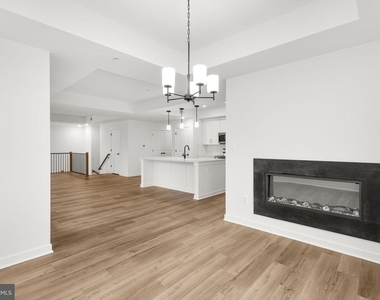 1631 Blacksmith Way - Photo Thumbnail 17