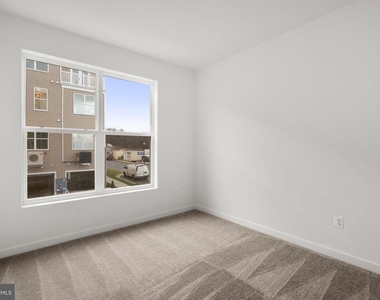1631 Blacksmith Way - Photo Thumbnail 31