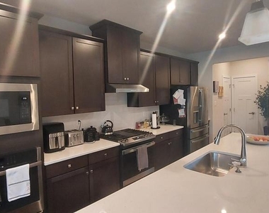 3611 Flatwoods Drive - Photo Thumbnail 2
