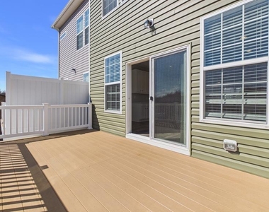 33 Chester Court - Photo Thumbnail 14
