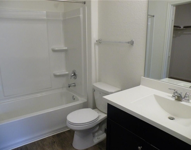364 Moon Stone Trl - Photo Thumbnail 6