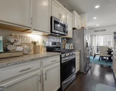 635 E Church Street - Photo Thumbnail 5