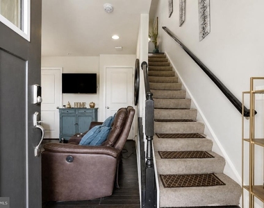 635 E Church Street - Photo Thumbnail 23