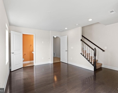 635 E Church Street - Photo Thumbnail 35