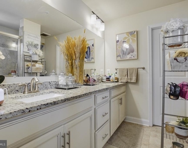 635 E Church Street - Photo Thumbnail 14