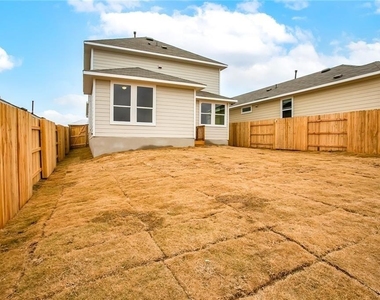 11516 Milano Dr - Photo Thumbnail 30