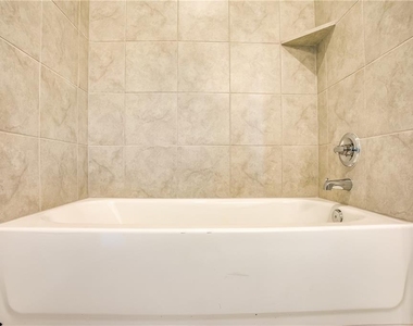 11516 Milano Dr - Photo Thumbnail 23