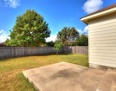 2717 Claremont Ct - Photo Thumbnail 25