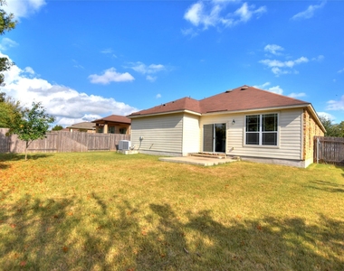 2717 Claremont Ct - Photo Thumbnail 27