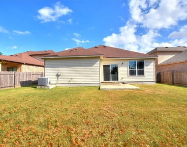 2717 Claremont Ct - Photo Thumbnail 26