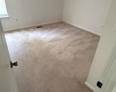 12627 Hilltop Road - Photo Thumbnail 13