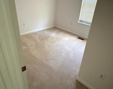 12627 Hilltop Road - Photo Thumbnail 17