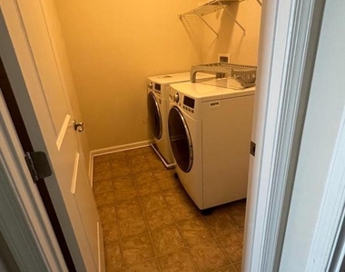 9447 Paragon Court - Photo Thumbnail 13