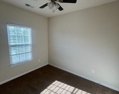 9447 Paragon Court - Photo Thumbnail 12