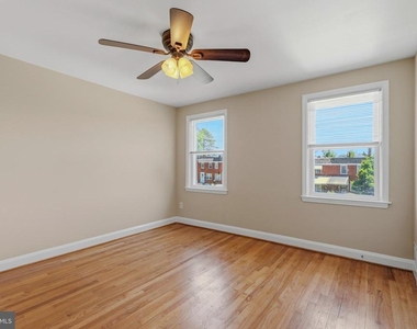 586 Lucia Avenue - Photo Thumbnail 14