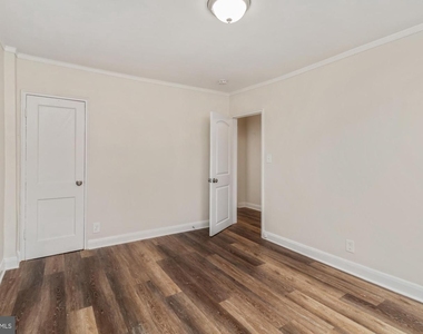 2915 Oakford Avenue - Photo Thumbnail 7