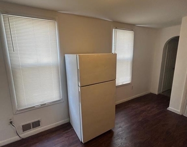 3569 4th Street - Photo Thumbnail 3