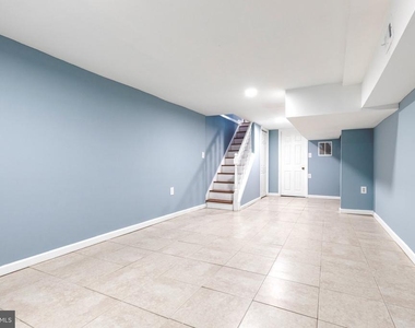 112 Decker Avenue - Photo Thumbnail 29