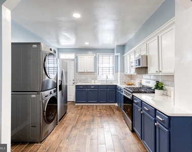 112 Decker Avenue - Photo Thumbnail 15
