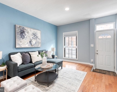 112 Decker Avenue - Photo Thumbnail 7