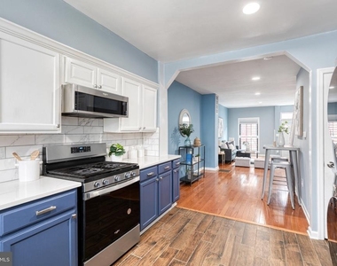 112 Decker Avenue - Photo Thumbnail 18
