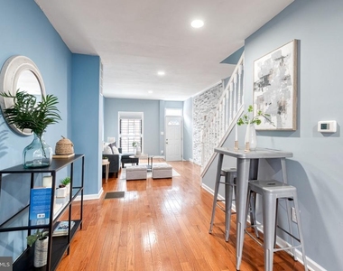 112 Decker Avenue - Photo Thumbnail 14