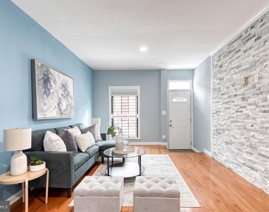 112 Decker Avenue - Photo Thumbnail 8