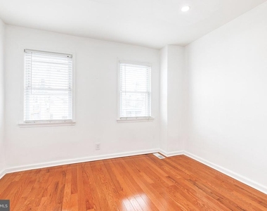 112 Decker Avenue - Photo Thumbnail 25
