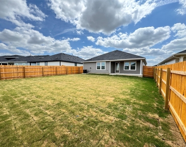 14904 Found Admiral Ln - Photo Thumbnail 17